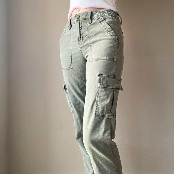 American Eagle Outfitters Pants - AE Stretch Cargo Straight Pant Women’s Size 2 LONG